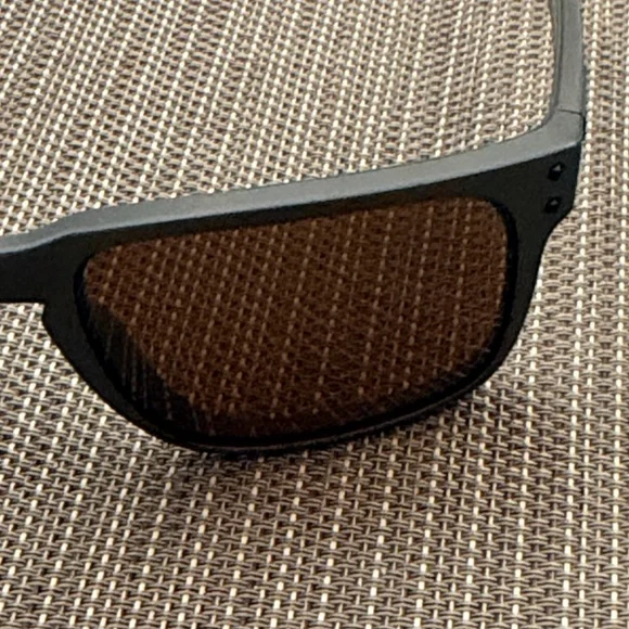 Oakley Holbrook XL (GREEN) - Picture 3 of 8